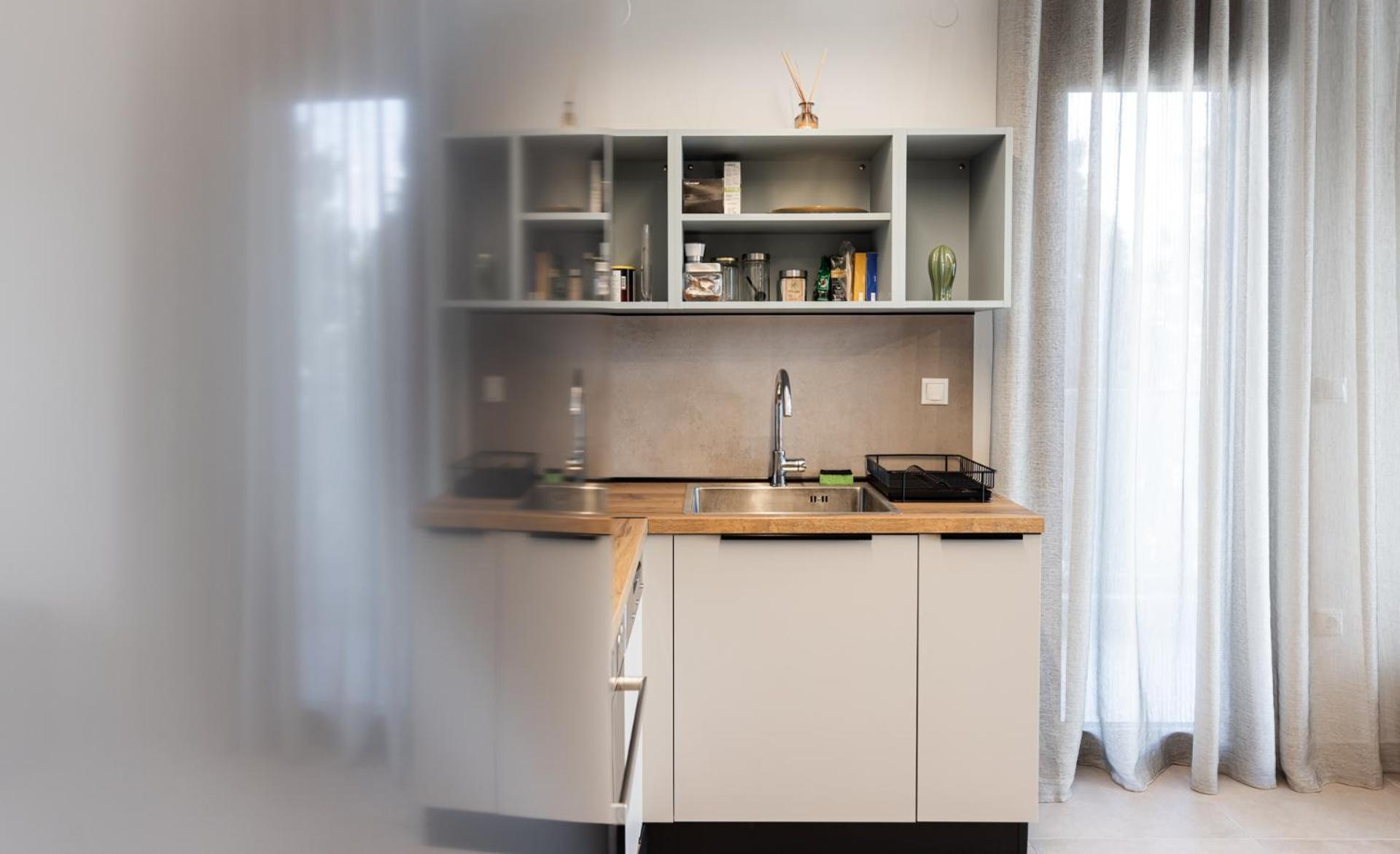 Cozy Apartment In Kalamaria, Солун Екстериор снимка