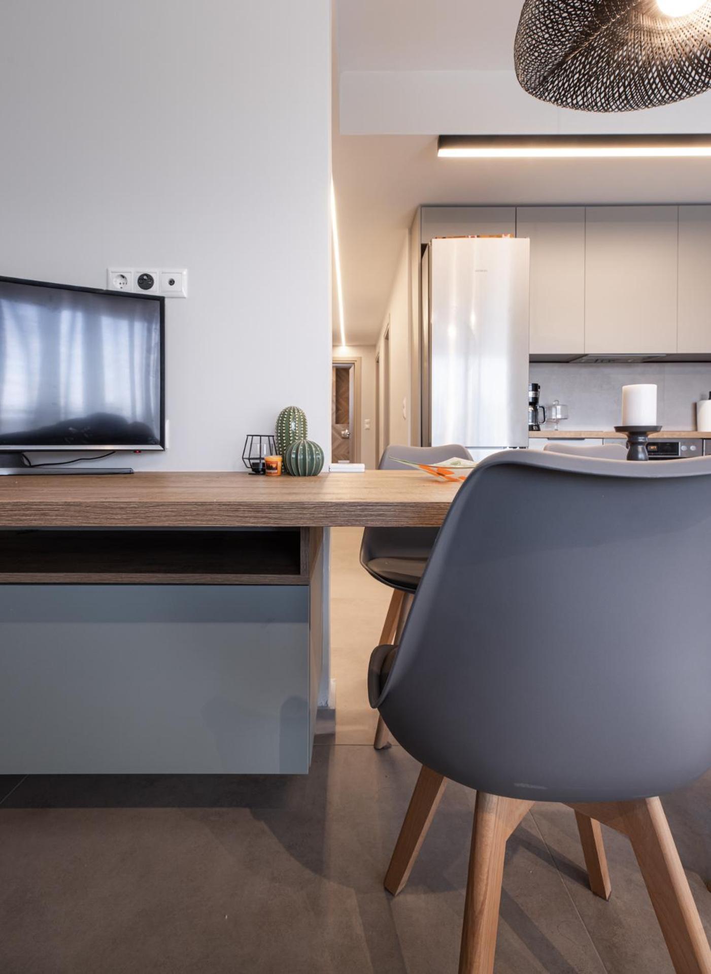 Cozy Apartment In Kalamaria, Солун Екстериор снимка