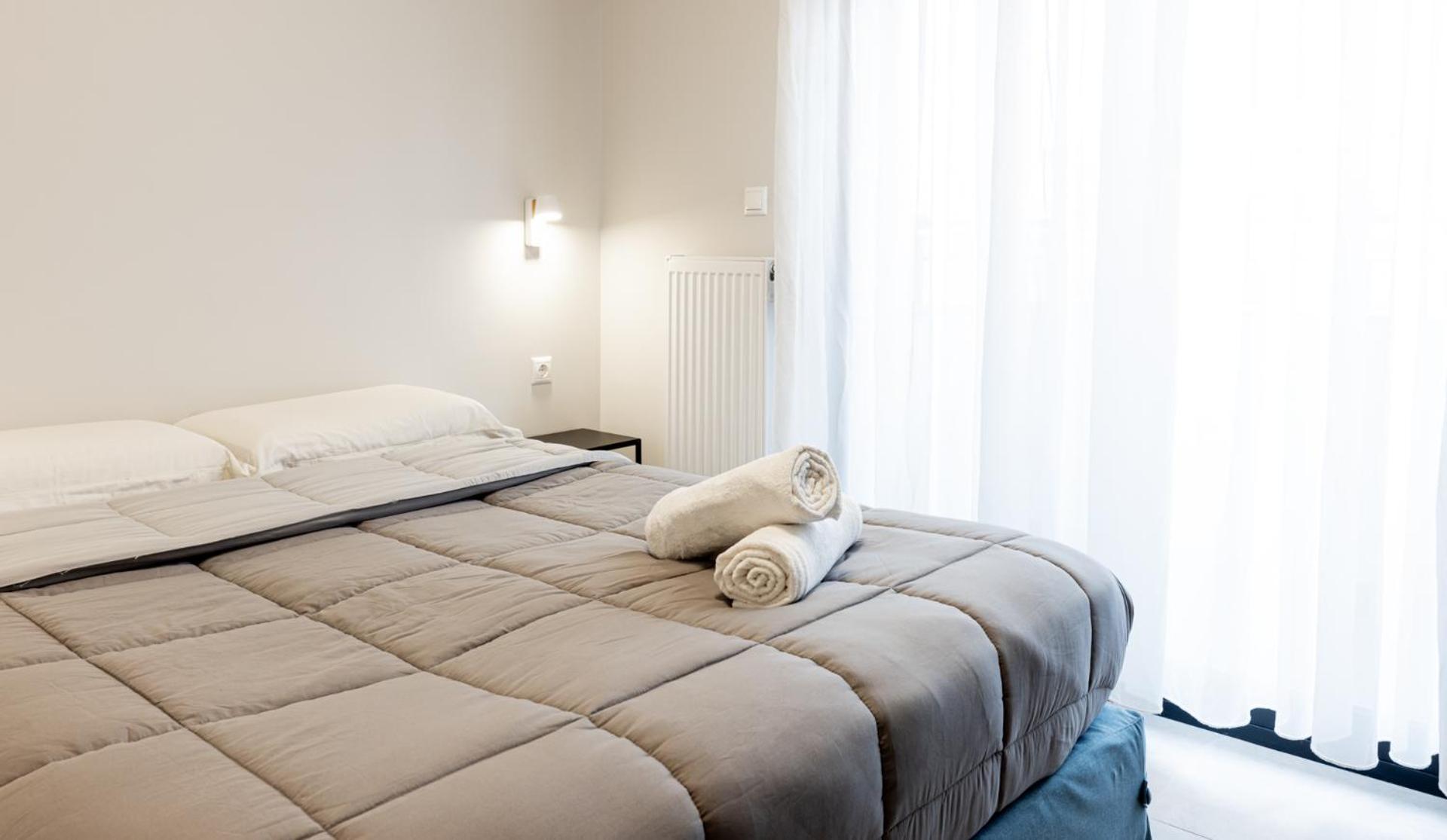 Cozy Apartment In Kalamaria, Солун Екстериор снимка